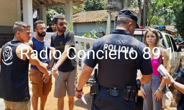 Detienen a estudiantes brasileños que circulaban en vehículo sin documentación