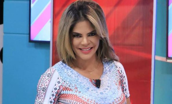 Teleshow | Simone Villar se sumóa "El Resumen"
