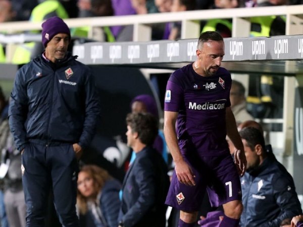 Ribery ya conoce su sanción por empujar a un juez de línea