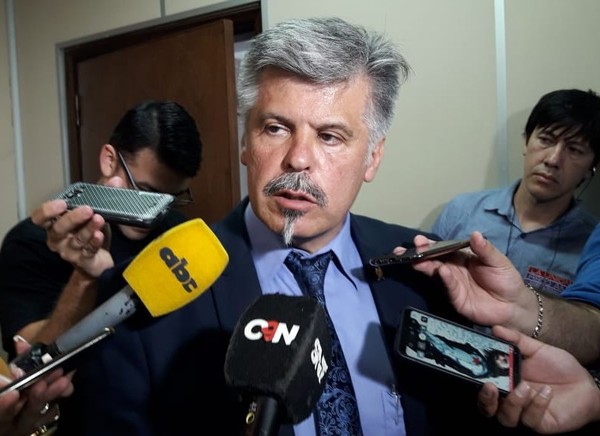 Giuzzio destaca compromiso de instituciones de luchar contra la corrupción y narcotráfico