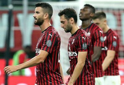 Milan sufrió pérdidas récord de 145,9 millones de euros - Fútbol - ABC Color