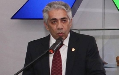 HOY / Exdirector técnico de Itaipú declara ante Fiscalía y se 'lava las manos' de firma del acta bilateral
