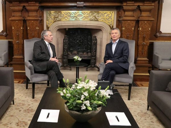 Macri y Fernández inician el proceso de transición de mando en Argentina
