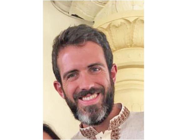 Lanzan libro De vuelta a casa