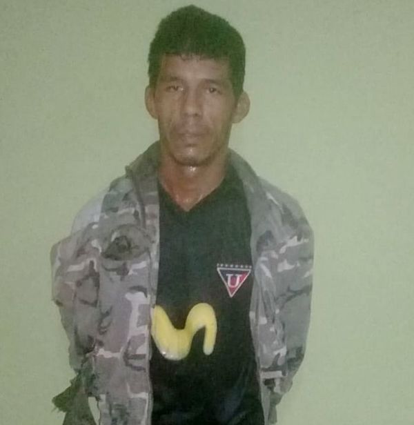 Vecinos atrapan a un asaltante en E. Ayala - Judiciales y Policiales - ABC Color