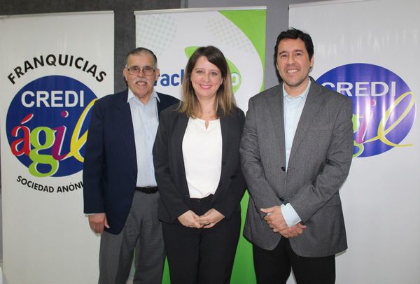 Brindaron por alianza
