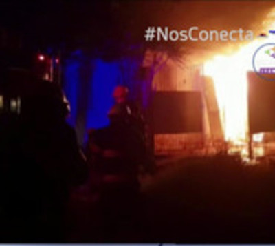Hombre fallece en incendio de su vivienda - Paraguay.com