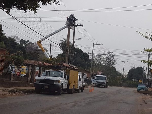 Varios barrios quedaron sin servicio eléctrico ayer | San Lorenzo Py