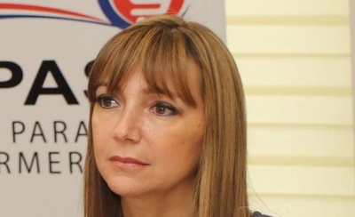 HOY / Bacigalupo dice tener todo en regla y reclama notificación de la Contraloría