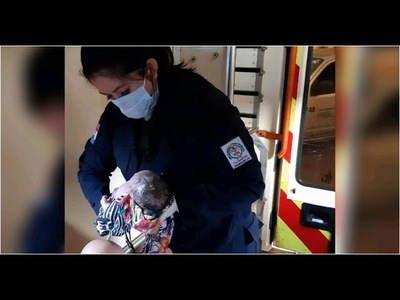 ENCARNACIÓN: BEBÉ NACE EN AMBULANCIA DE BOMBEROS AZULES.