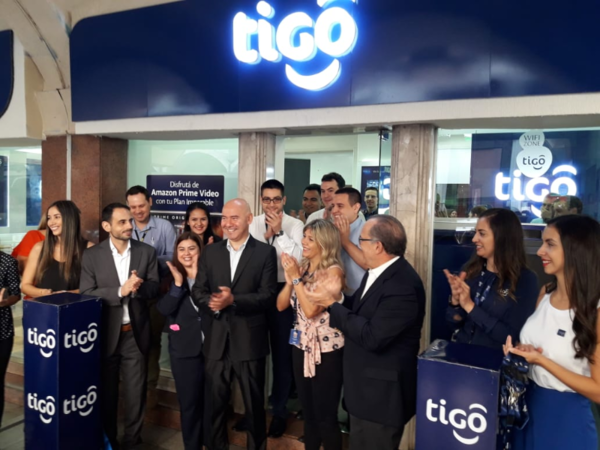 Reinauguran Tigo Mall Excelsior