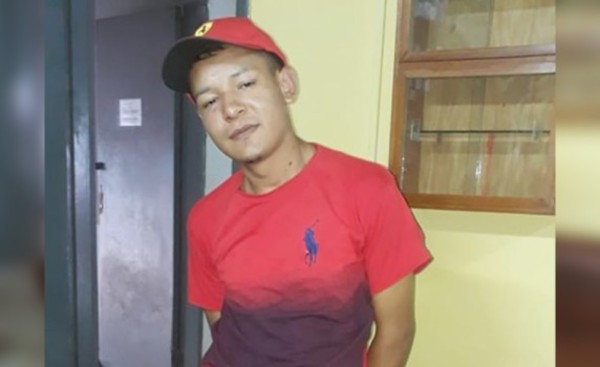 Colombiano intentó hurtar kepis y terminó detenido