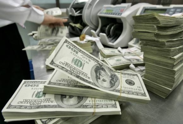 HOY / Cómo impactará el cepo cambiario argentino en Paraguay: BCP se prepara para evitar especulación