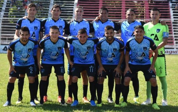 Atyrá, sin técnico ni jugadores - Fútbol - ABC Color