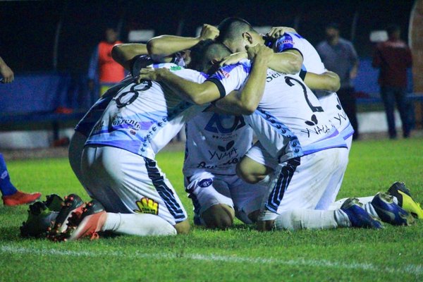 Atyrá FC jugará con la Sub 18 esta fecha