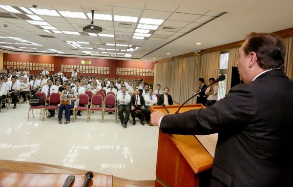 Continúan las actividades formativas a funcionarios sobre el buen trato
