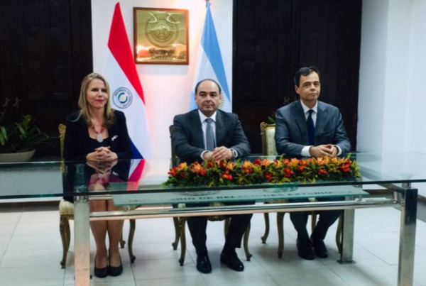 Destacan que acuerdo automotriz con Argentina deja un importante precedente
