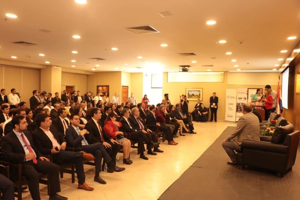 Lanzan plataforma digital “Sistema Identidad” de formación profesional