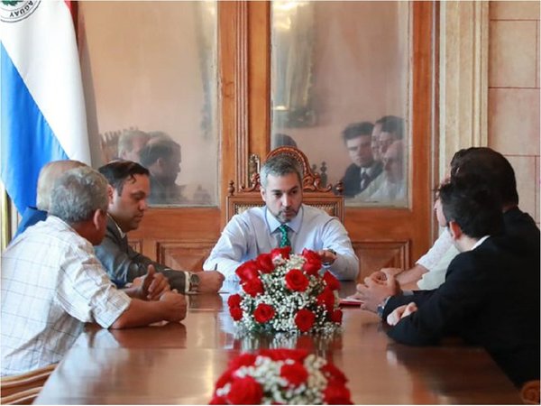 Gobierno propone agenda social para solucionar demanda de vivienda y empleo