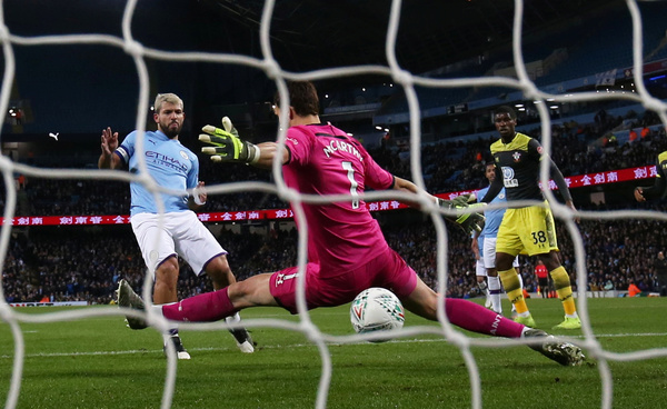 El Manchester City supera al Southampton