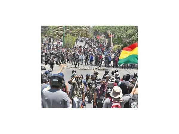 Las manifestaciones no cesan en Bolivia