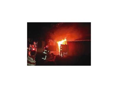 Anciano  muere en incendio de su vivienda