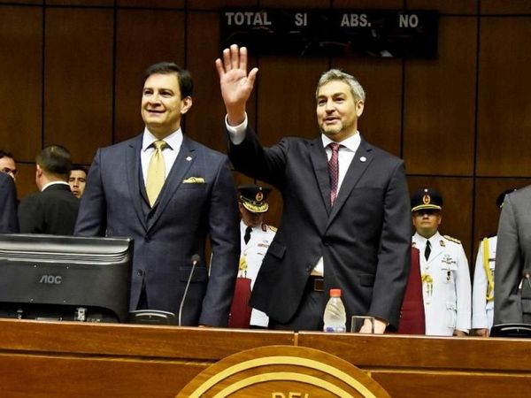 Ovelar pide a Mario Abdo que vete el presupuesto si se aceptan aumentos - Nacionales - ABC Color