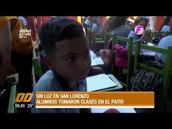 Falta de luz obliga a niños a dar clases en el patio