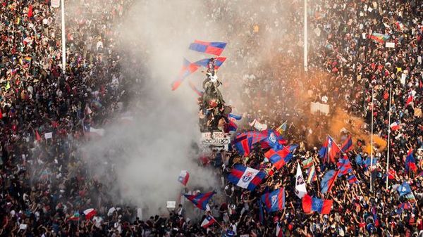 La protesta sigue viva en Chile, entre disturbios y denuncias por abusos - .::RADIO NACIONAL::.