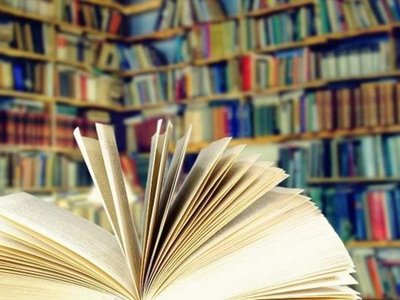 Denuncian que en biblioteca no dejan entrar con short a las chicas
