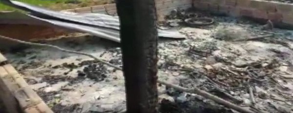 Precaria vivienda arde en llamas en Coronel Oviedo | Noticias Paraguay