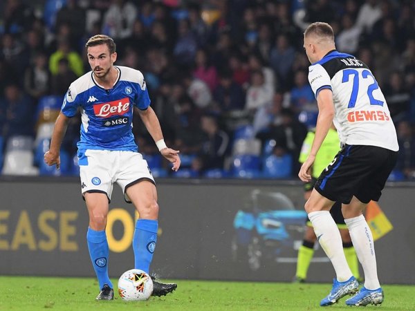 Napoli y Atalanta empatan en San Paolo entre polémicas