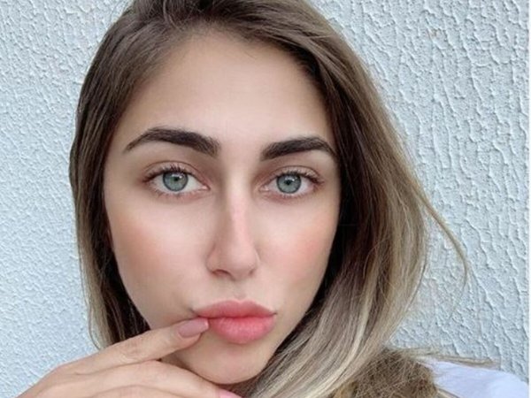 Nueva novia de Camacho: "Soy muy celosa"