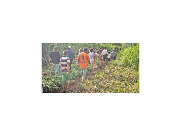 Indi analiza  conflicto entre Itaipú y avá paranaenses