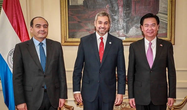 Taiwán ratifica compromiso de fortalecer vínculo bilateral con Paraguay