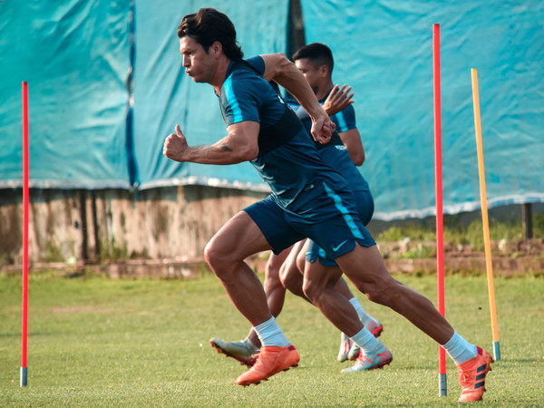 Bernay prepara retornos y un debutante en Cerro
