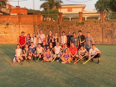 Importante taller en el marco del proyecto de incluir el hockey en la educación - ADN Paraguayo