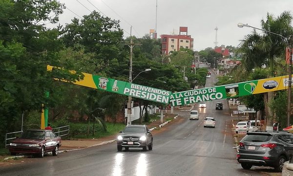 Viento destruye cartel en Franco