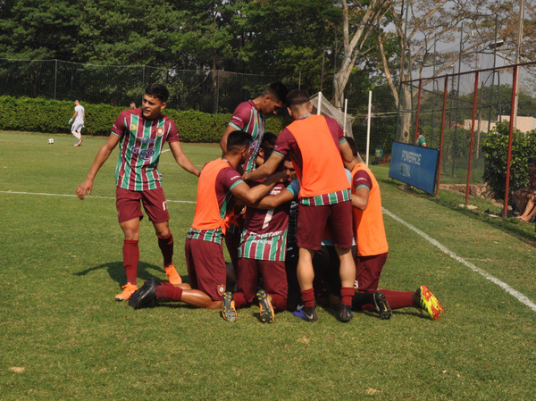 Varios pretendientes para el ascenso en el torneo de la B