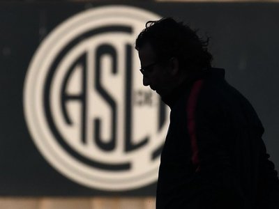 Juan Antonio Pizzi deja San Lorenzo