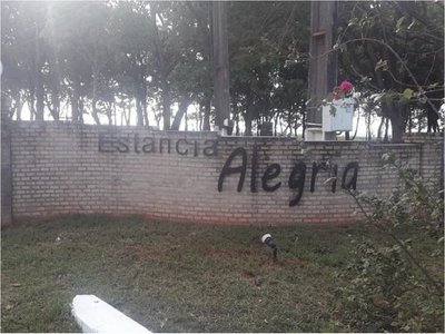 Senado rechaza expropiación de estancia Alegría de Tacuatí