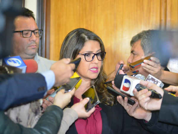 Viceministra desmiente supuesta persecución a Cucho