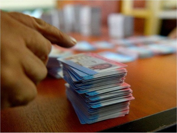 Proyecto que reglamenta nacionalización y naturalización vuelve a Diputados