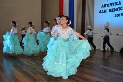 Estudiantes realizaron gala artística en Misiones - Nacionales - ABC Color