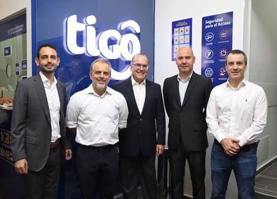 Tigo reinauguró su tienda ubicada en el Mall Excelsior