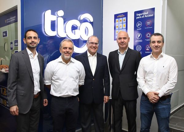Tigo reinauguró su tienda ubicada en el Mall Excelsior