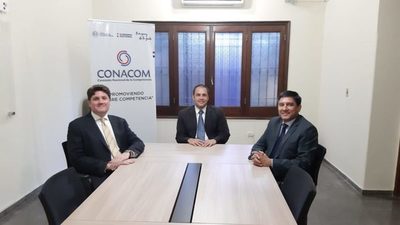Conacom analiza proceso de fusión de Copetrol y Axion