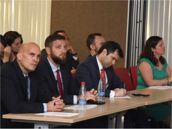 Ven fuerte actividad de transferencia de dinero desde Argentina a CDE