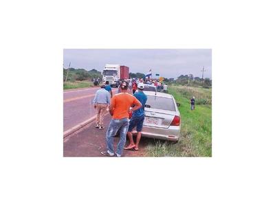 Papa: Tras cierre de ruta,  logran acuerdo