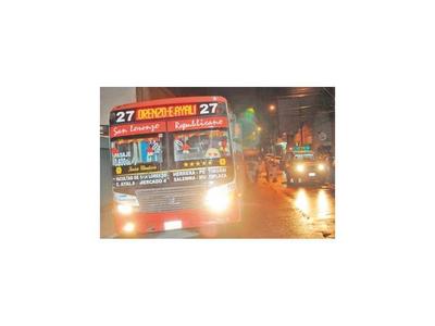 Denuncian cobro irregular de  pasaje en bus nocturno